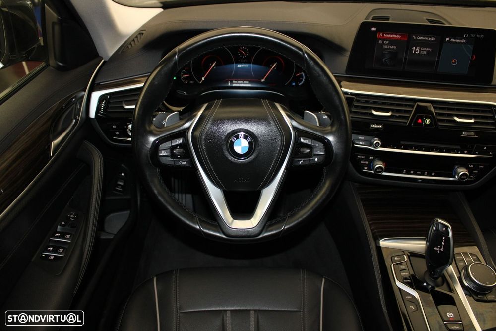 BMW 530 e iPerformance Line Luxury - 10