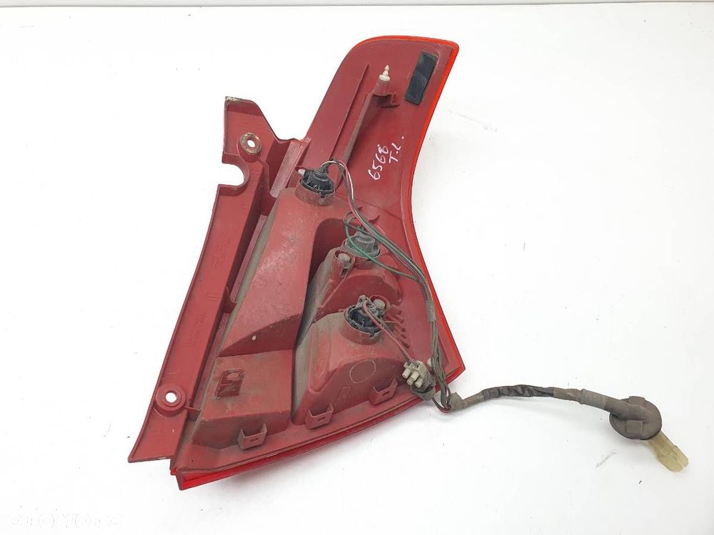 LAMPA TYŁ LEWA SUZUKI SWIFT III P4476L EUROPA 2005 - 4