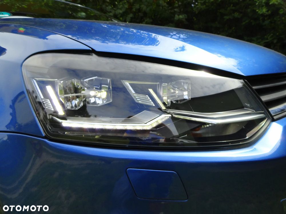 Volkswagen Polo - 12