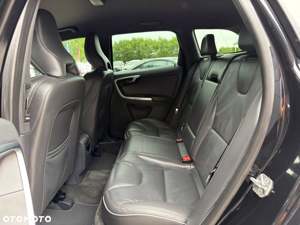Volvo XC 60 D4 Drive-E Summum - 30
