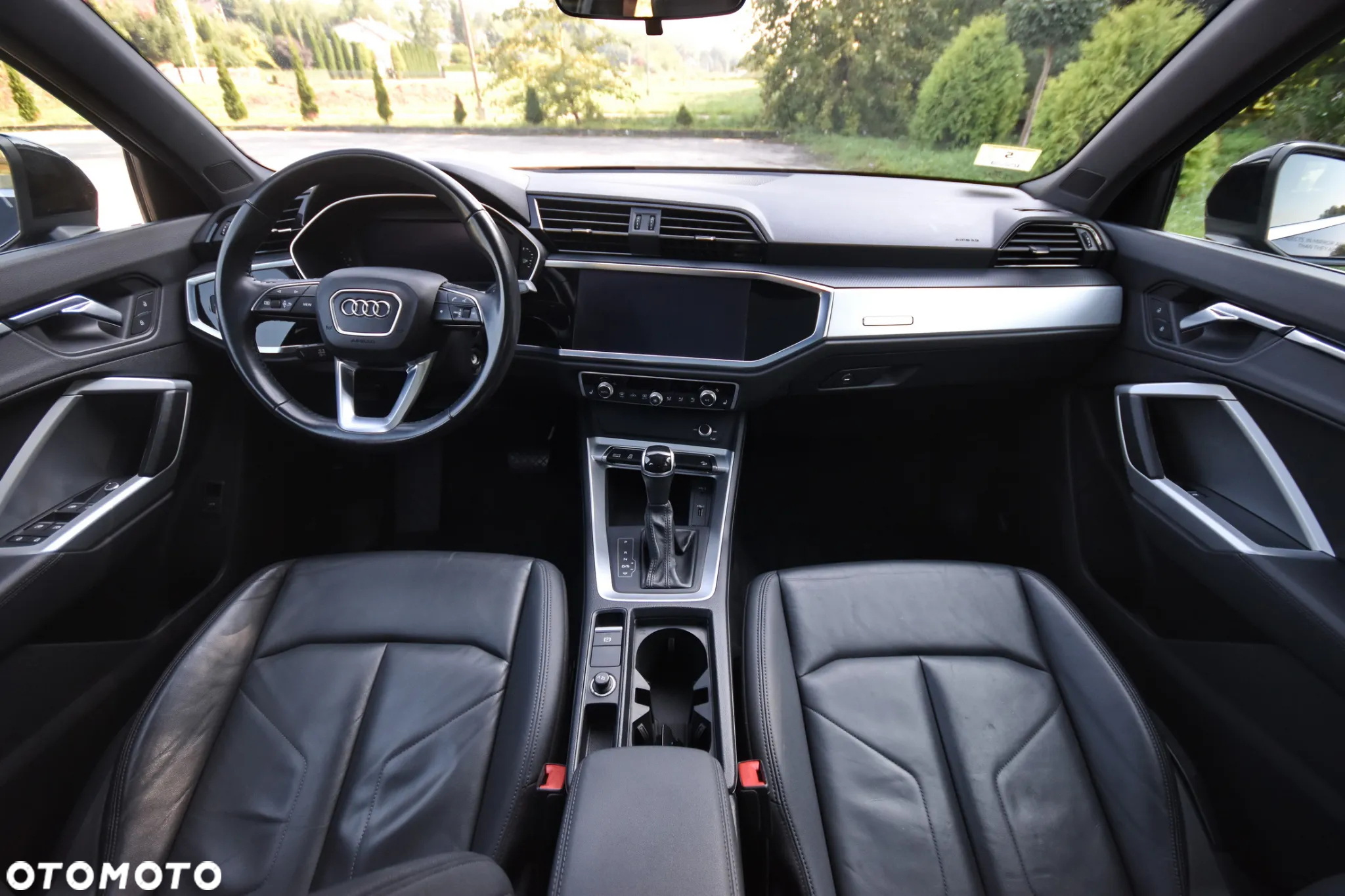 Audi Q3 - 30