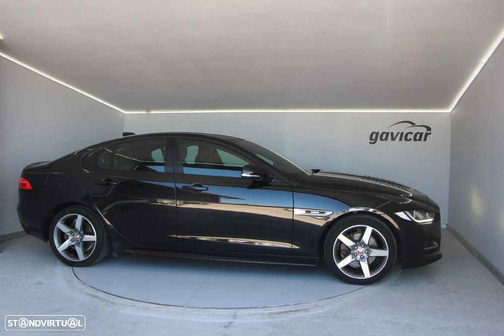 Jaguar XE 2.0 D R-Sport Aut. - 22