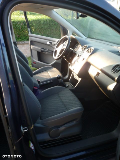 Volkswagen Caddy Comfortline - 12