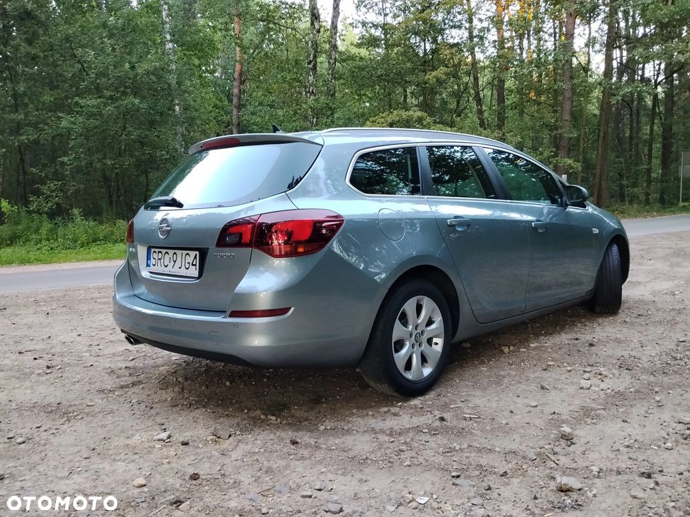 Opel Astra - 4
