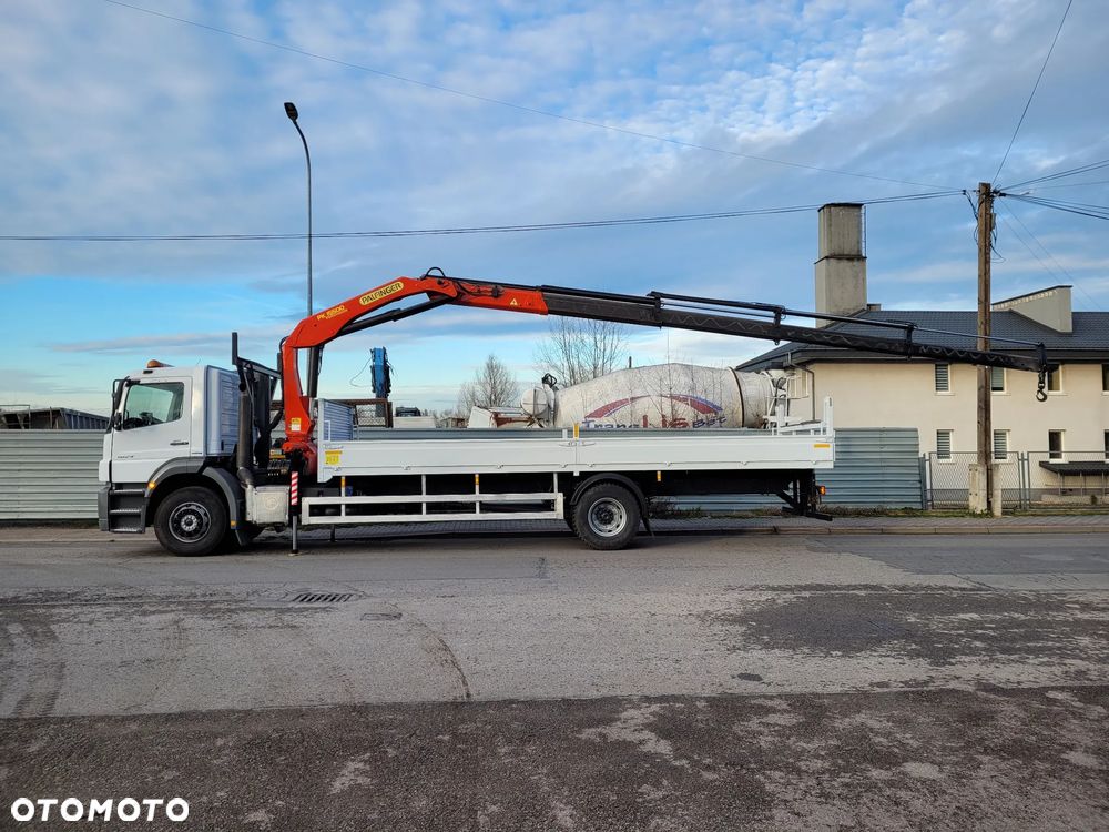 Mercedes-Benz AXOR 1824 // HDS PALFINGER PK 15500 4 WYSUWY 12,20m // SKRZYNIA ŁADUNKOWA 8m // ŻURAW DŹWIG KRAN CRANE // DO WIĘŹBY DACHOWEJ // MOŻLIWOŚĆ SKRÓCENIA - 2