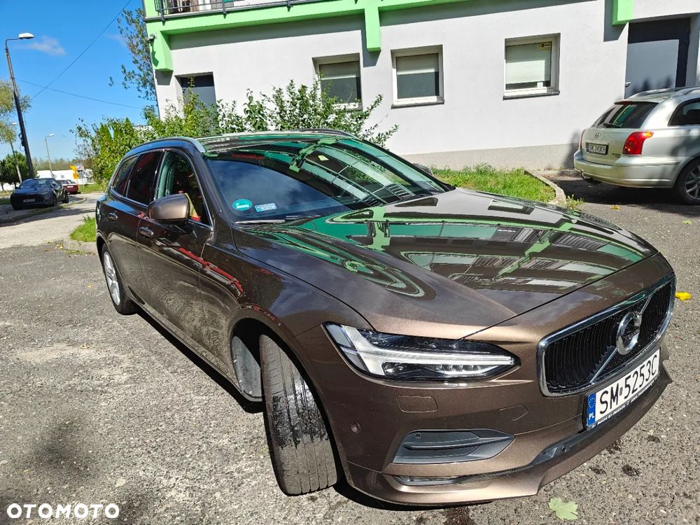 Volvo V90 D4 Momentum