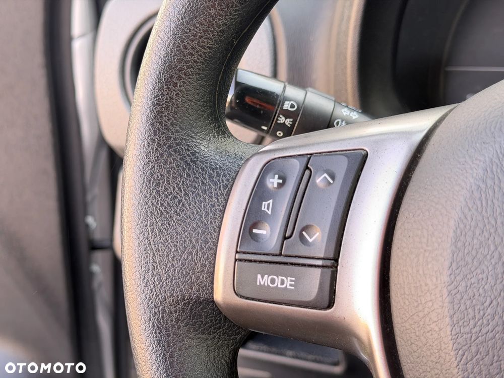 Toyota Yaris 1.33 VVT-i Comfort - 10