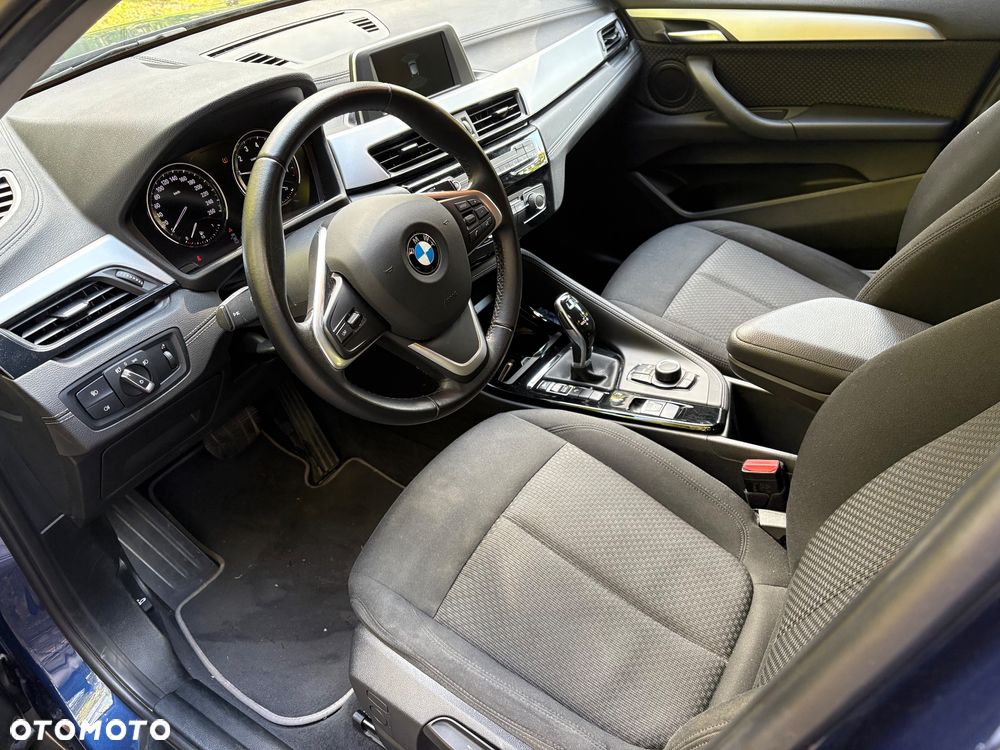 BMW X2 sDrive18i Advantage - 9