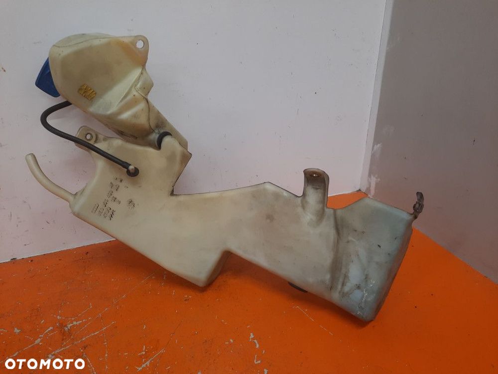AUDI A4 B6 00-05 ZBIORNICZEK SPRYSKIWACZA 8E5955451 ALT - 4