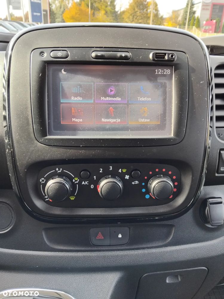 Opel Vivaro L2H1 2.9t Edition - 9