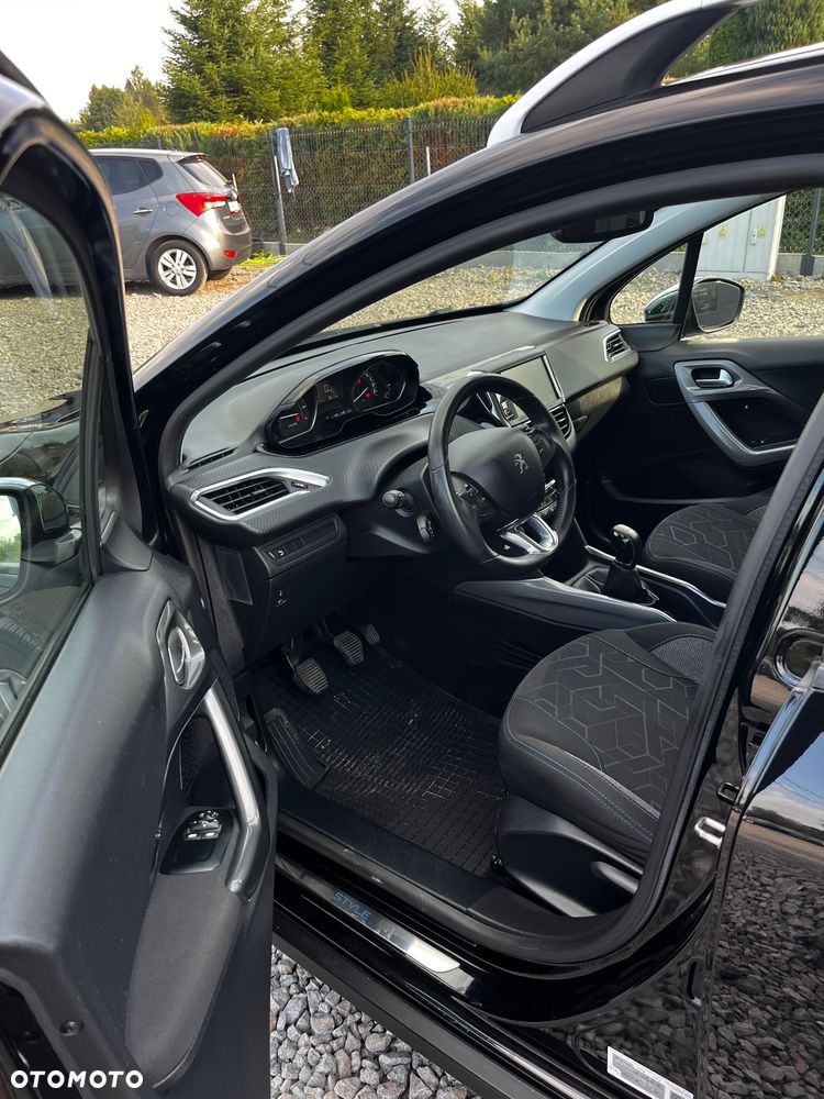 Peugeot 2008 PureTech 82 Allure - 7