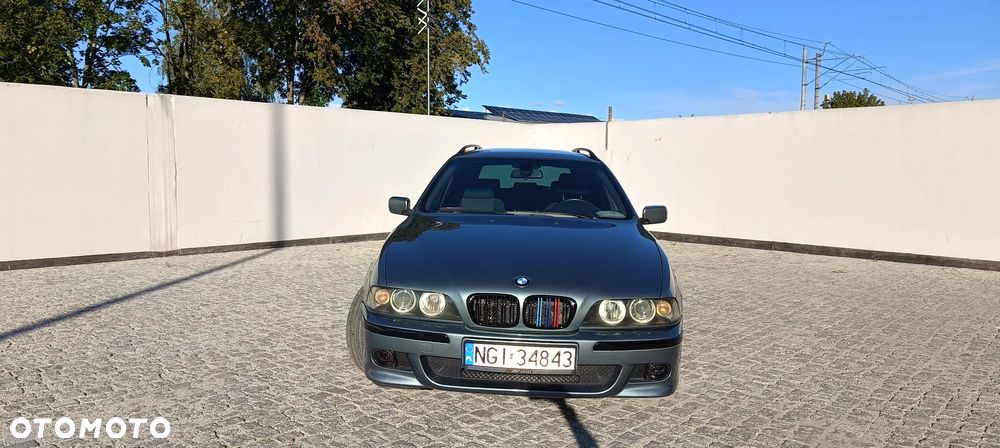 BMW Seria 5 525d - 4