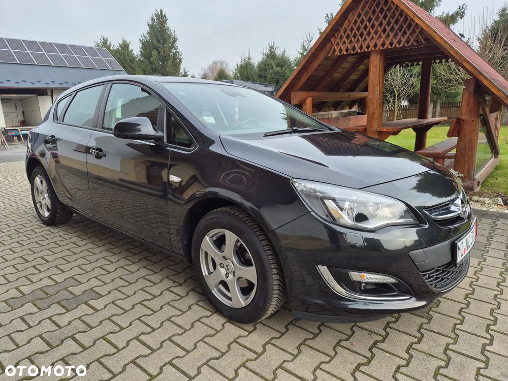 Opel Astra - 2