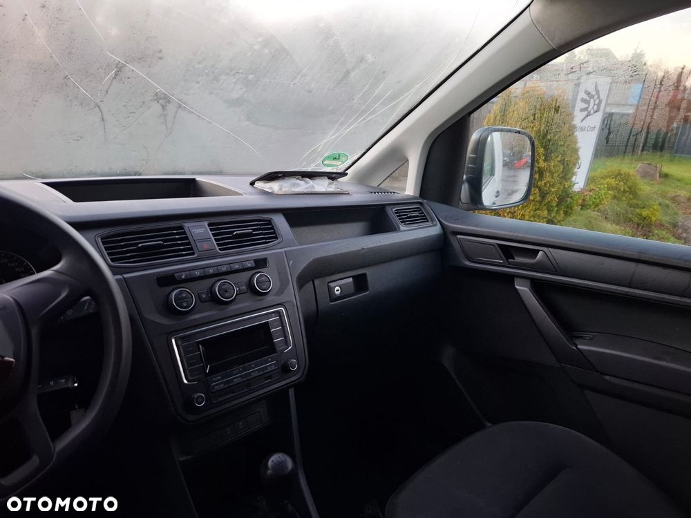 Volkswagen Caddy - 10