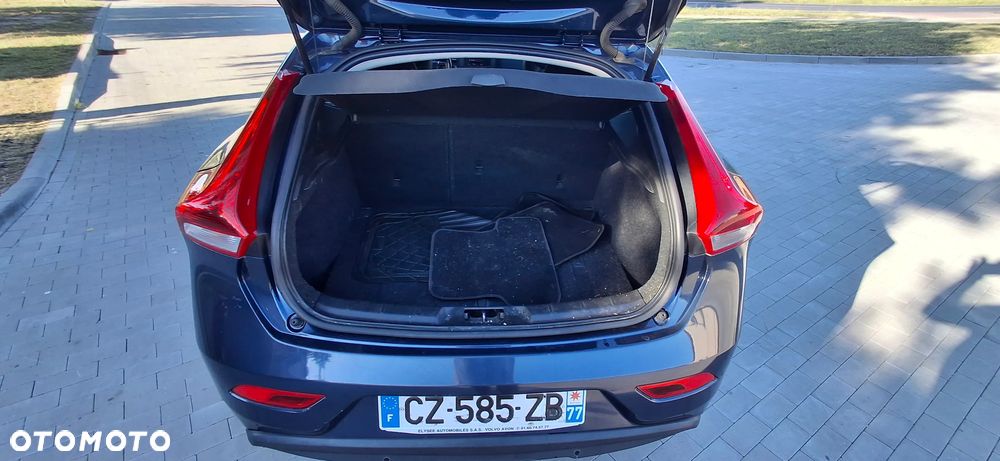 Volvo V40 D2 - 16