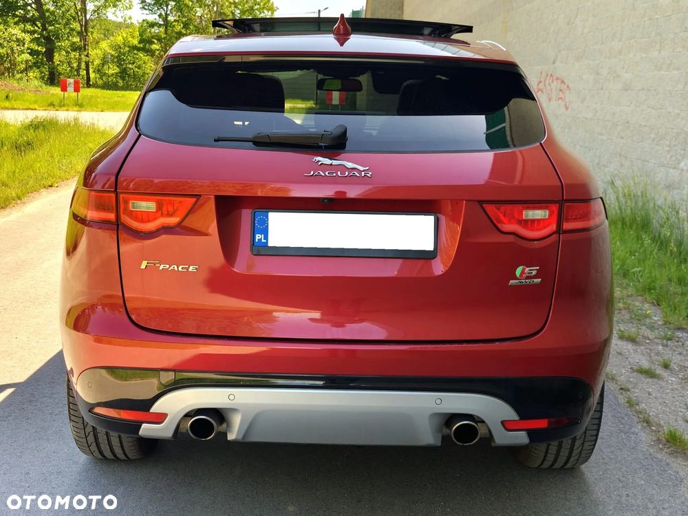 Jaguar F-Pace 3.0 V6 AWD S - 5