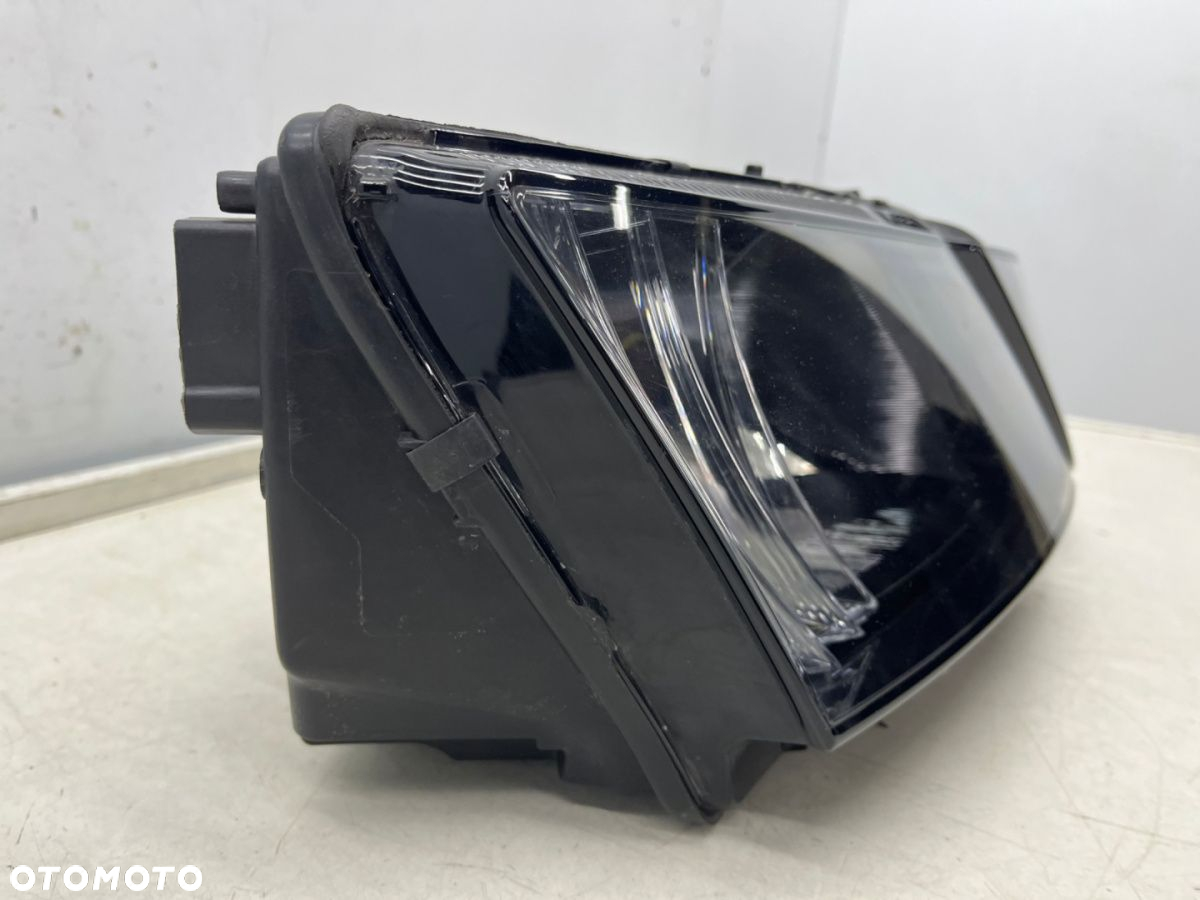Lampa reflektor Skoda Octavia III LIFT 16-20r. PRAWA przednia H7 DRL LED prawy przód 5e1941016c - 2