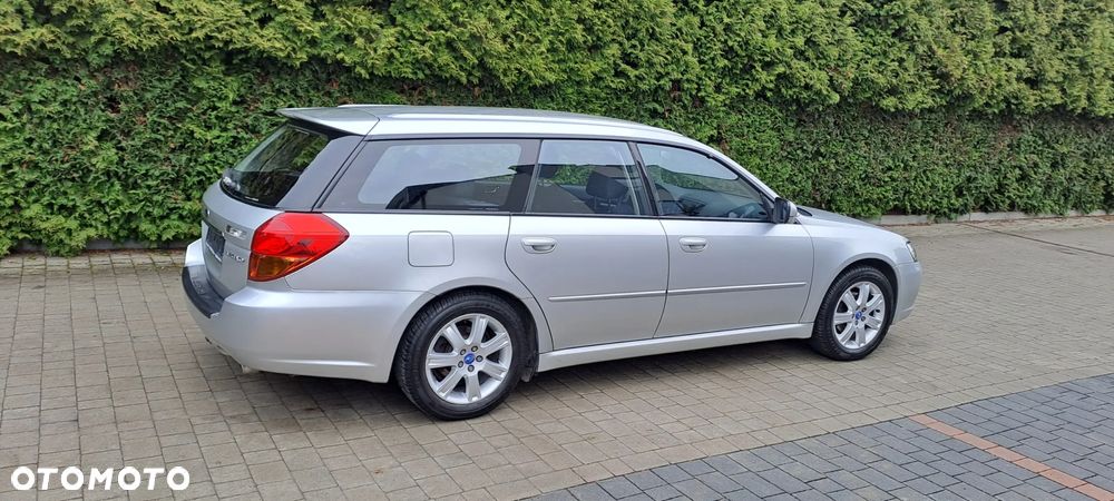 Subaru Legacy 2.0R Trend - 7