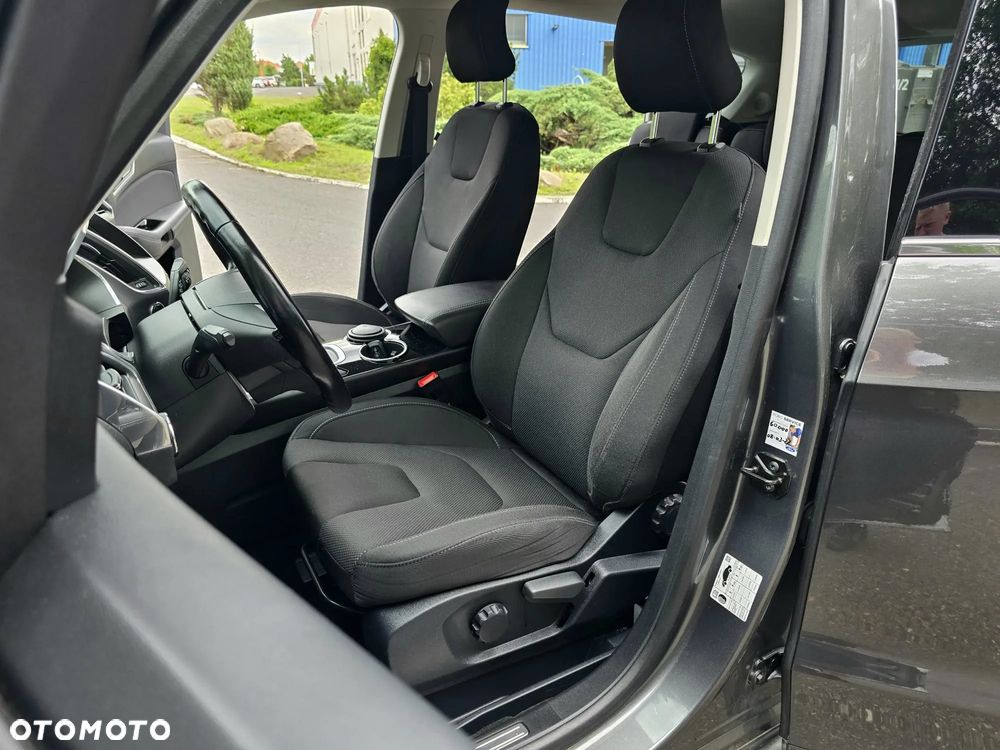 Ford S-Max 2.0 EcoBlue Titanium - 35