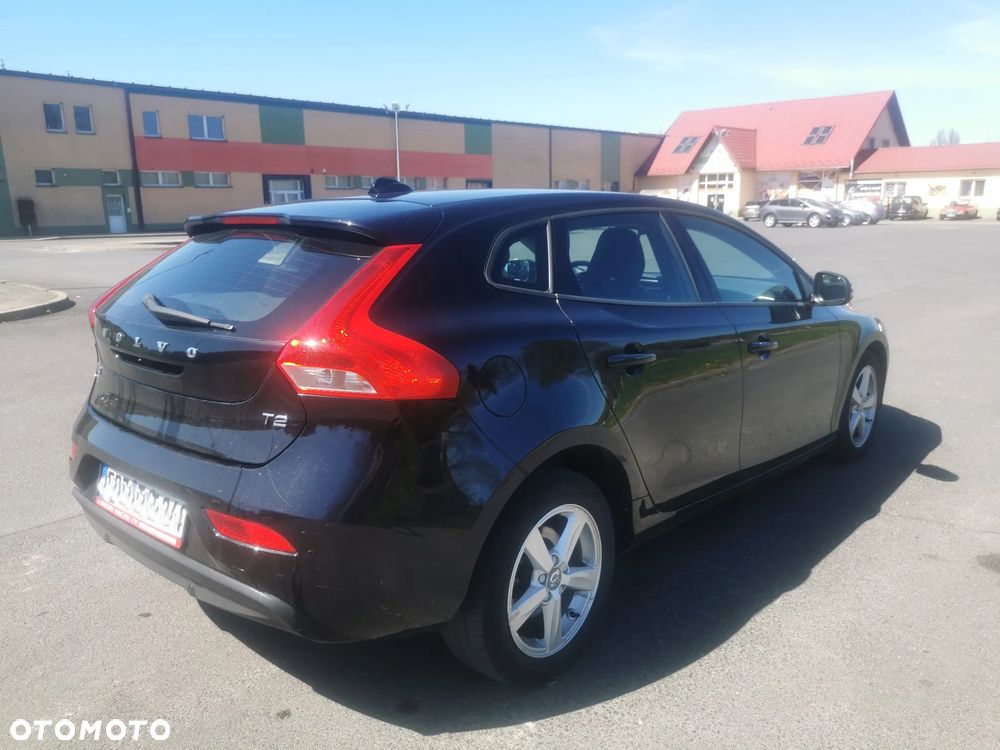 Volvo V40 T2 Summum - 6