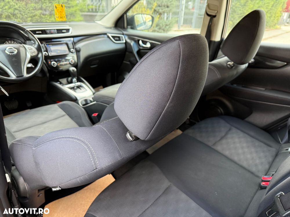 Nissan Qashqai 1.6 DCI Xtronic TEKNA - 20
