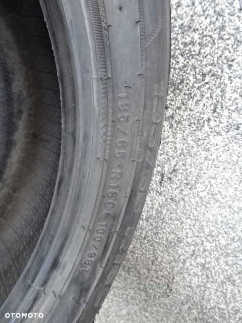 195/65/R16C 100/98T Pirelli Carier - 6