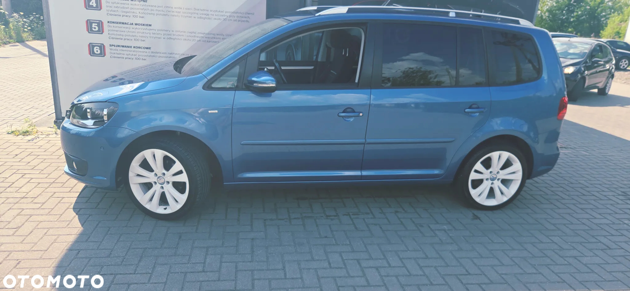 Volkswagen Touran 1.6 TDI DPF MATCH - 16