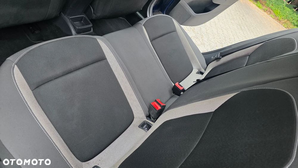 Skoda Fabia - 11