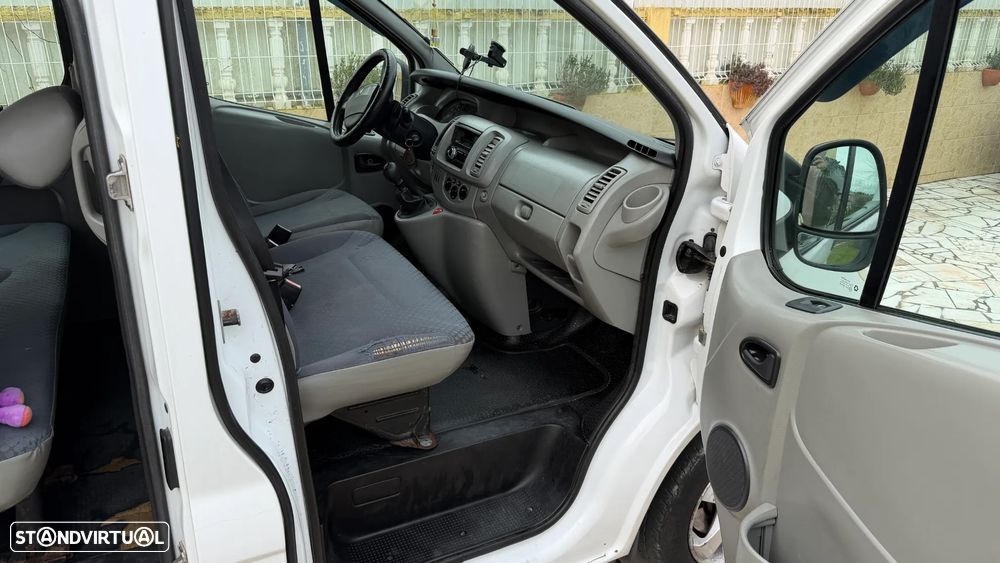 Renault Trafic 2.0 dCi 115 - 9