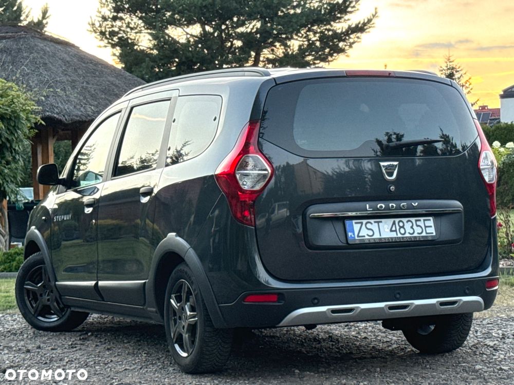 Dacia Lodgy Blue dCi 115 (7-Sitzer) Stepway - 7