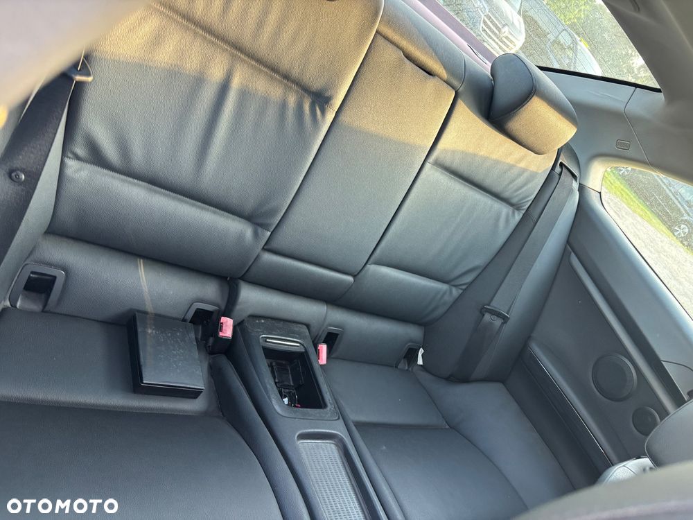 BMW Seria 3 - 12