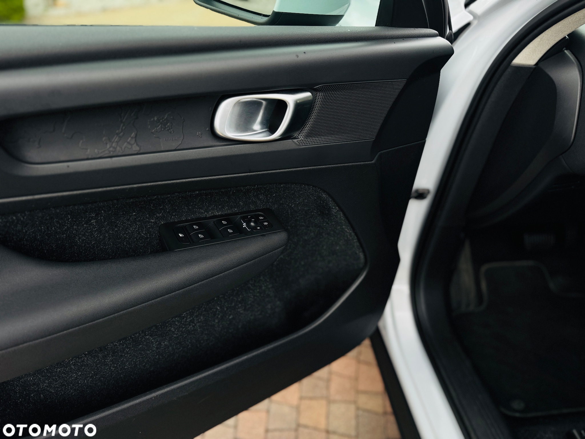 Volvo XC 40 D3 Momentum Pro - 18