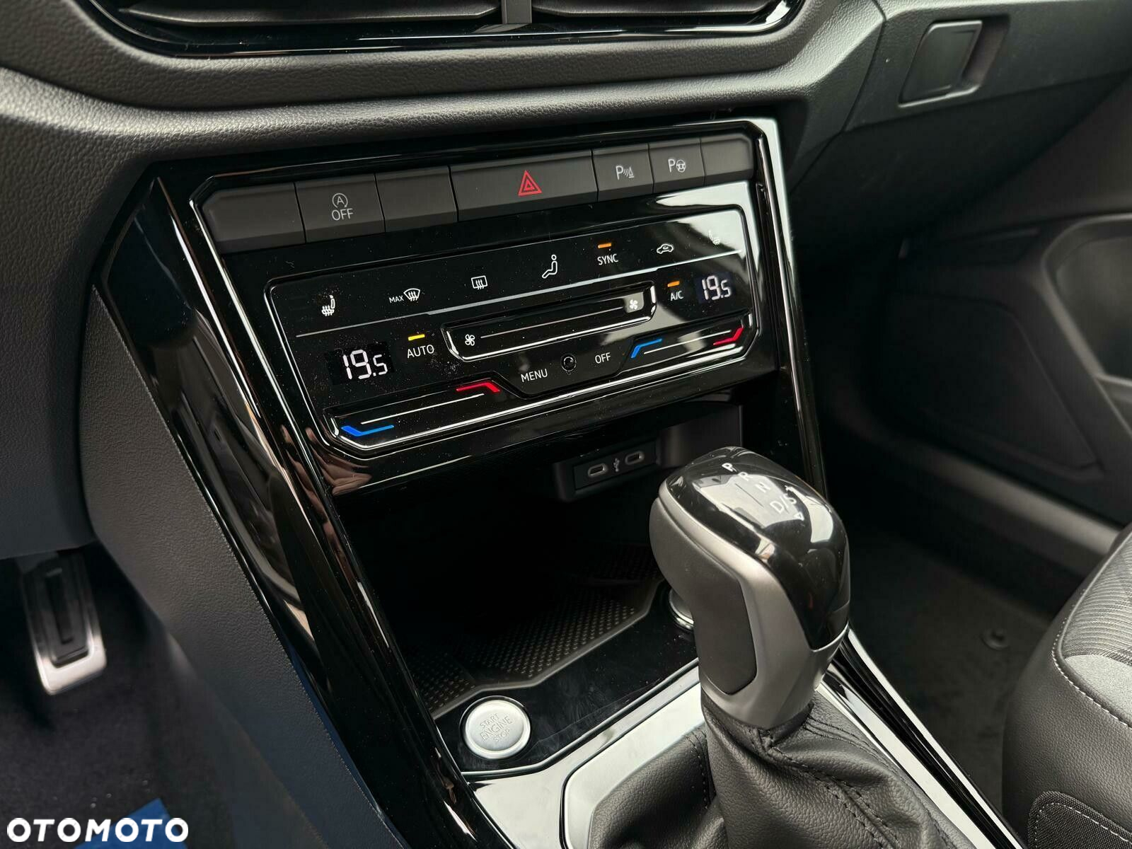 Volkswagen T-Roc 1.5 TSI R-Line Plus DSG - 17
