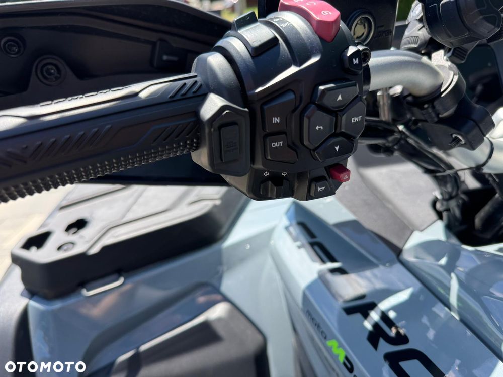 CFMoto CForce - 20