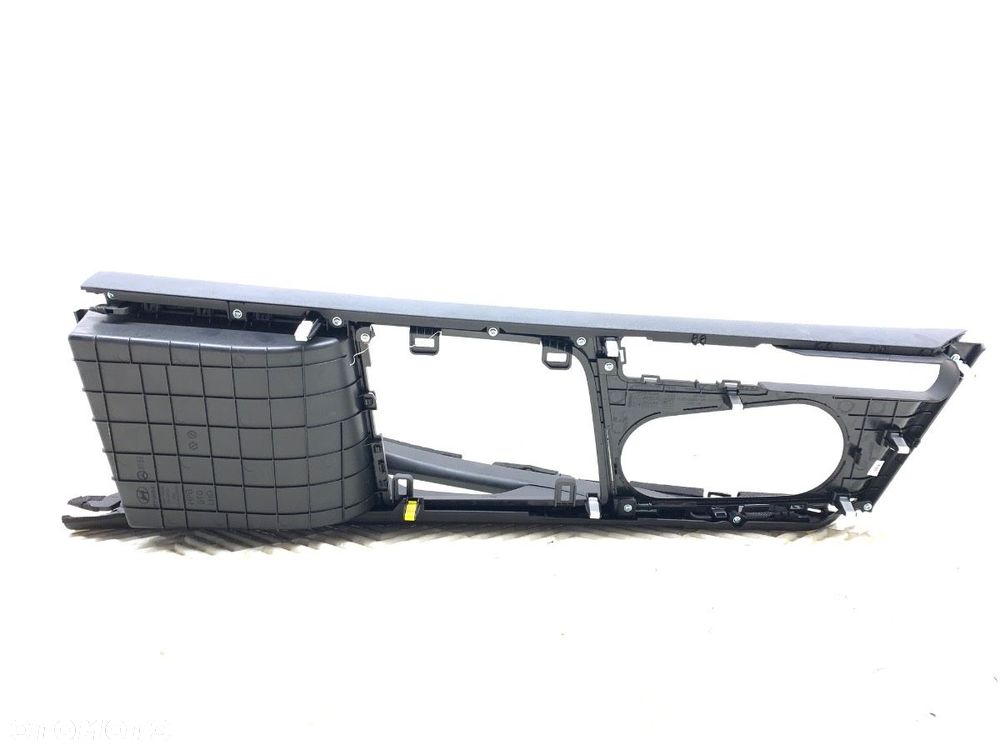 TUNEL ŚRODKOWY  HYUNDAI ELANTRA VII sedan (CN7) 2020 - 2022 1.6 90 kW [123 KM] benzyna 2020 - 2022 - 2