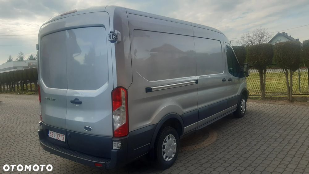 Ford Transit - 30