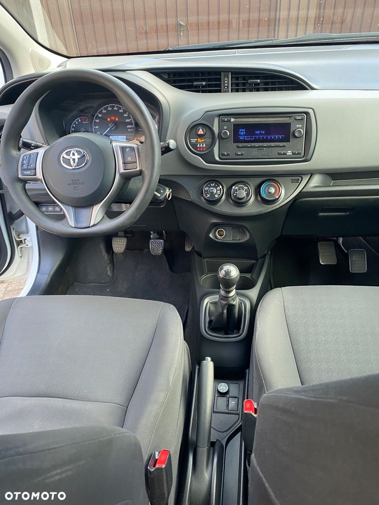 Toyota Yaris 1.5 Active - 5