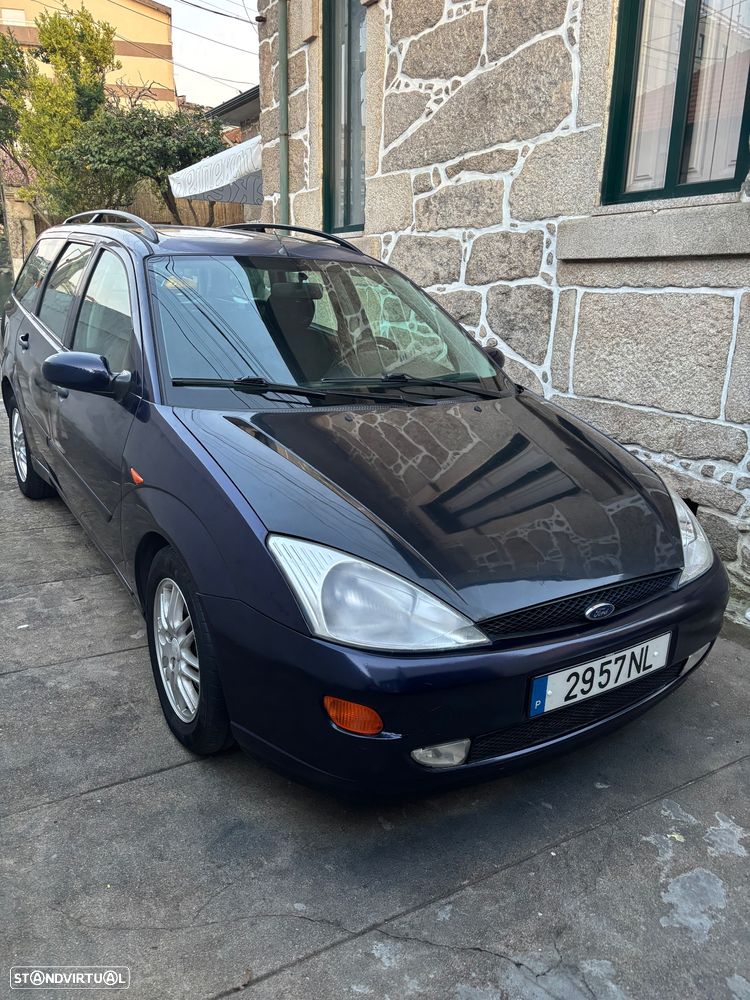 Ford Focus SW 1.8 TDdi Ghia - 2