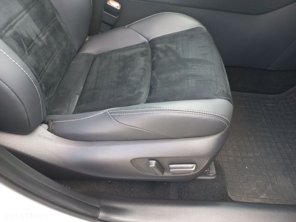 Toyota RAV4 2.5 Hybrid GR Sport 4x4 - 11