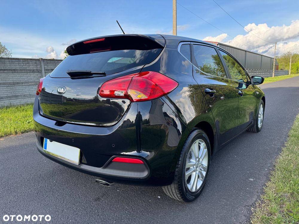Kia Ceed - 6