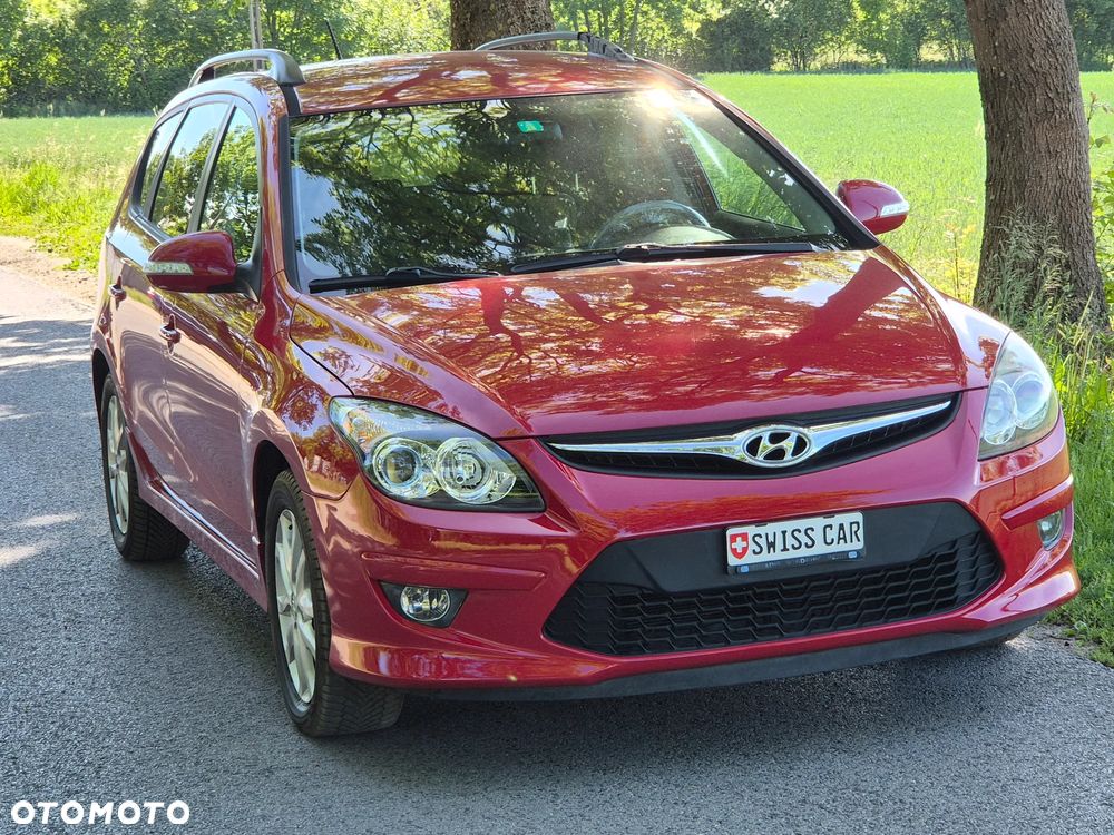 Hyundai i30 i30cw 1.6 Edition Plus - 11
