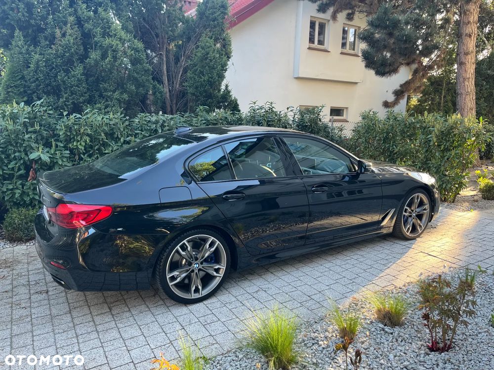 BMW Seria 5 M550i xDrive sport - 3