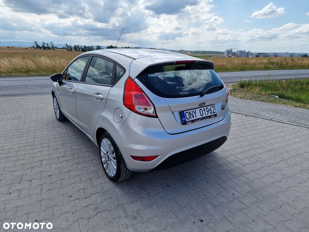 Ford Fiesta 1.0 EcoBoost Titanium - 12