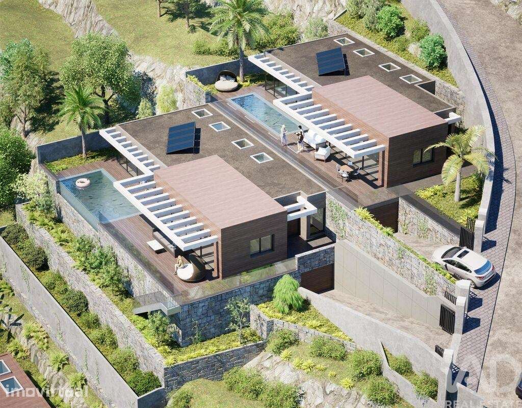 Casa / Villa T3 em Calheta de 201,00 m2 - Grande imagem: 3/28