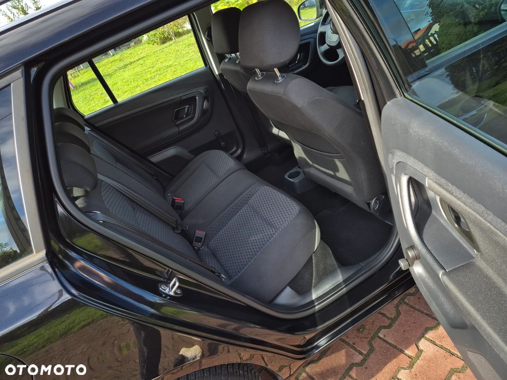 Skoda Fabia 1.2 HTP Ambition - 10