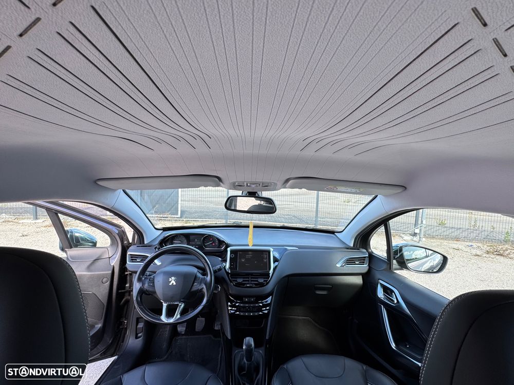 Peugeot 2008 PureTech 110 Stop&Start Allure - 8