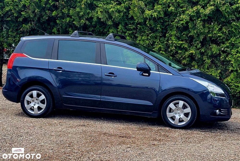 Peugeot 5008 - 22