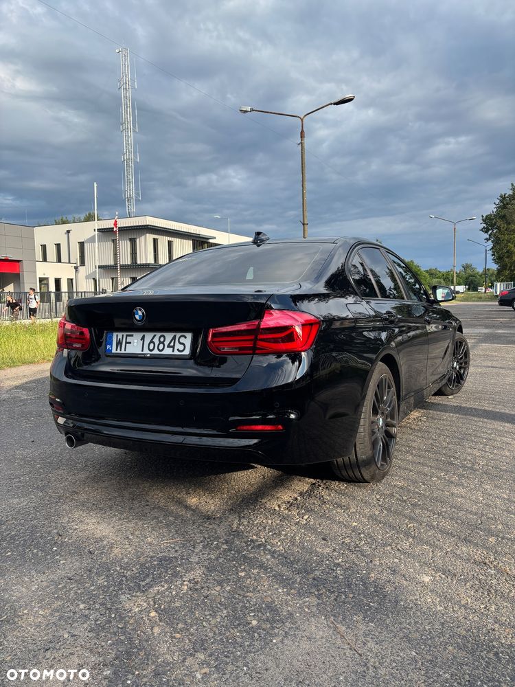 BMW Seria 3 318i Sport Line - 6