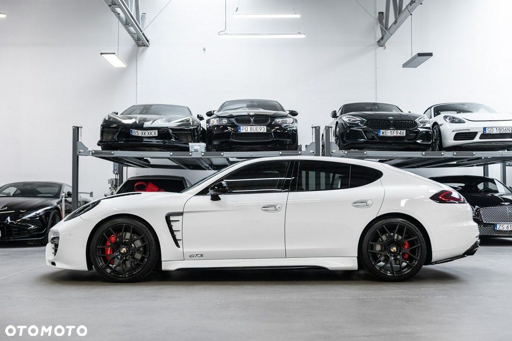 Porsche Panamera - 10