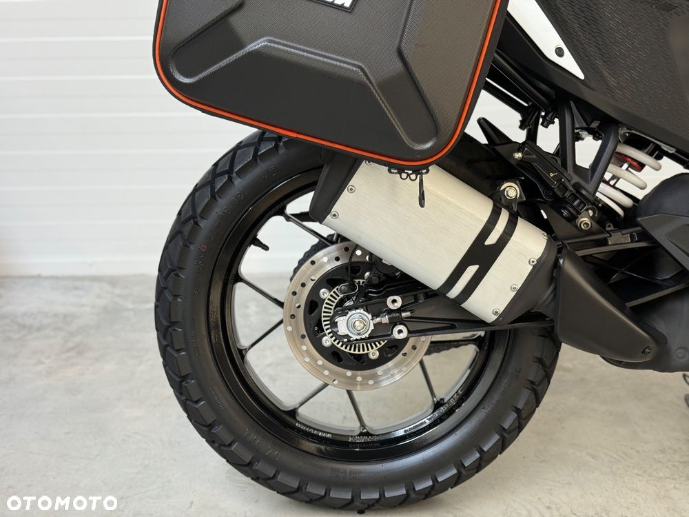 KTM Adventure - 15